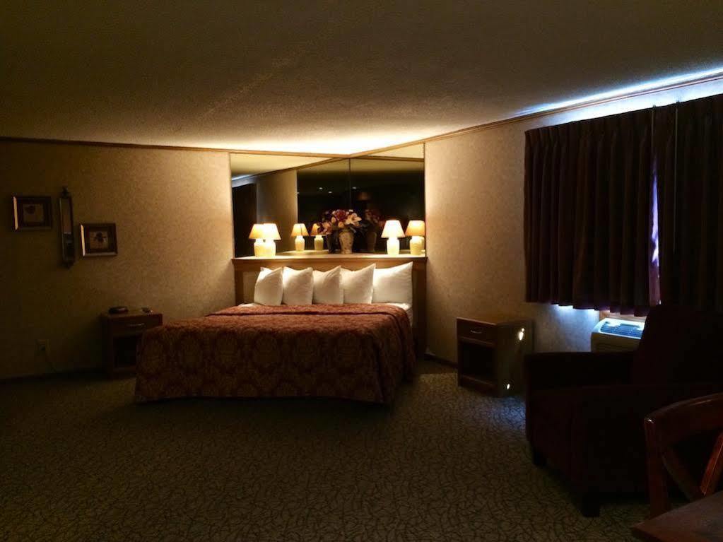 Travelodge By Wyndham Motel Of St Cloud Saint Cloud Exterior foto